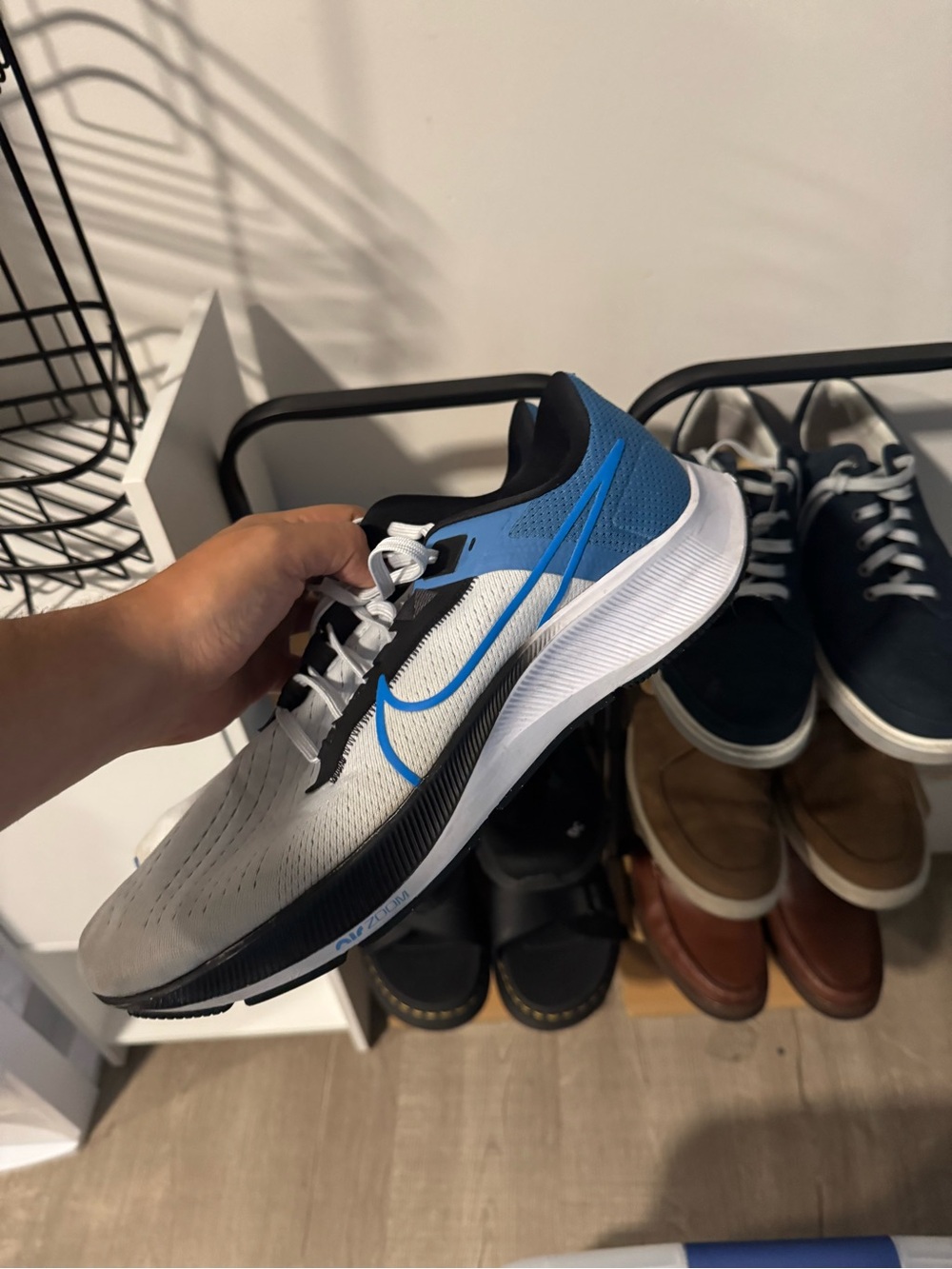 Nike Pegasus Men's Running Shoe - White/Blue/Black